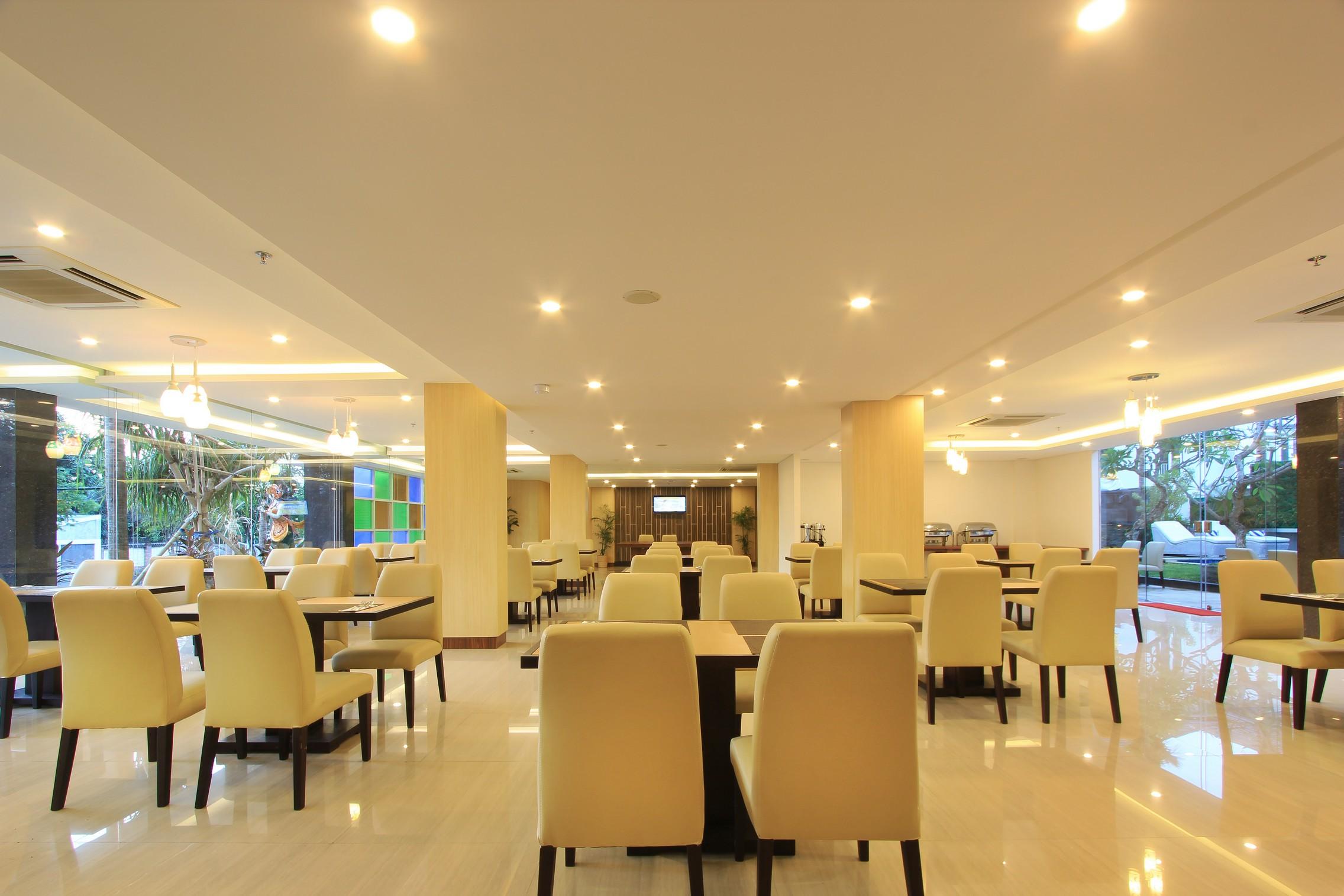 Mars City Hotel Denpasar Exterior foto