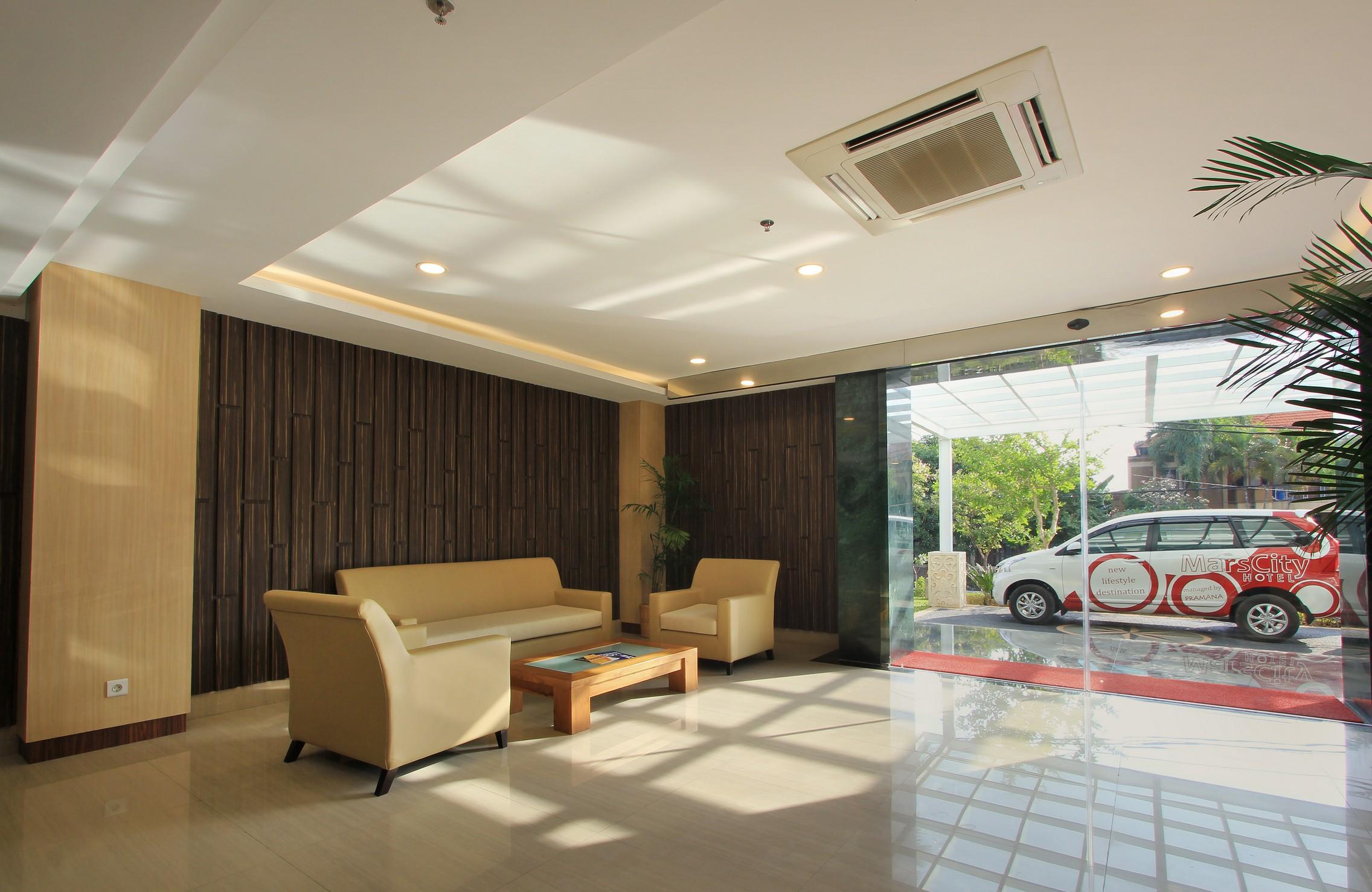 Mars City Hotel Denpasar Exterior foto