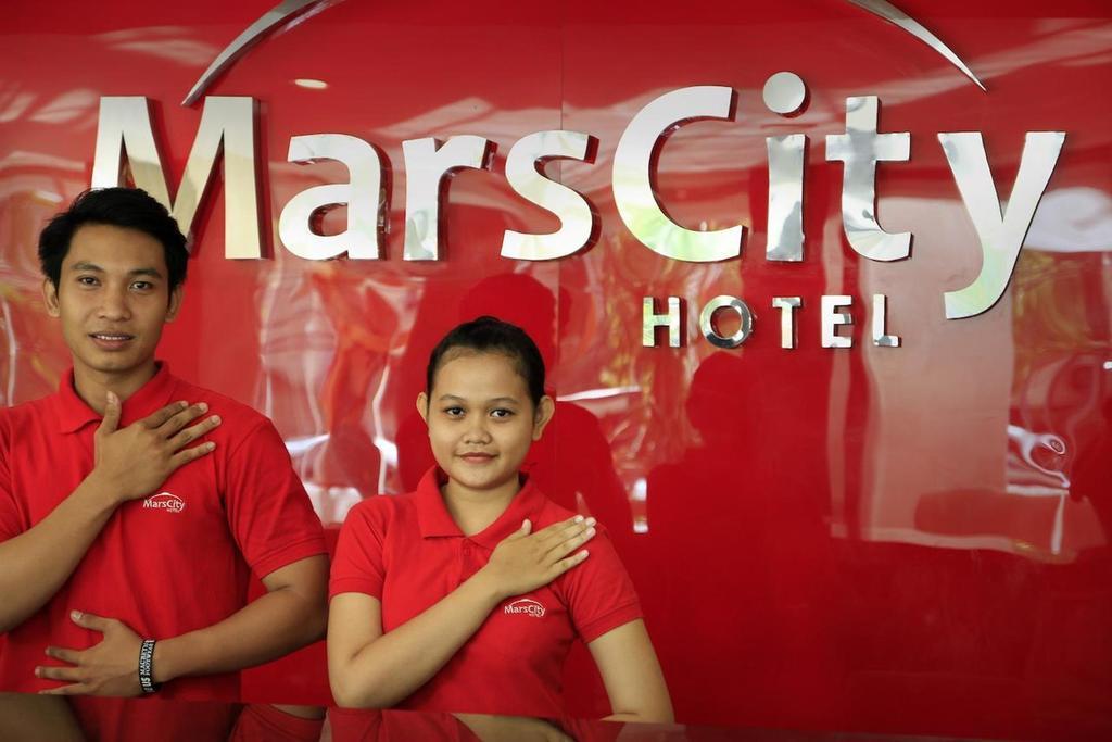 Mars City Hotel Denpasar Exterior foto