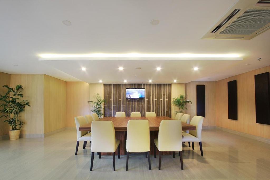 Mars City Hotel Denpasar Exterior foto