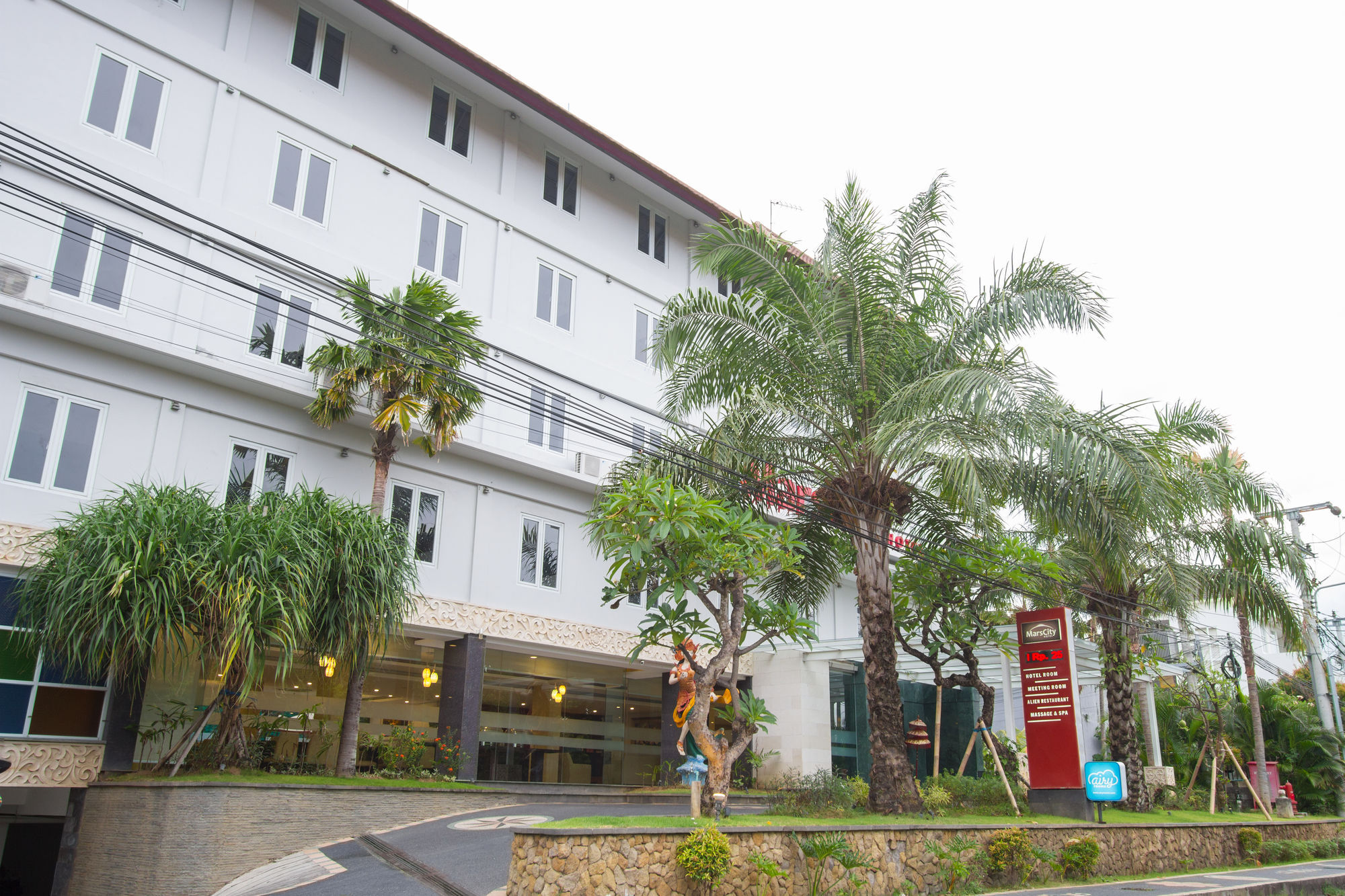 Mars City Hotel Denpasar Exterior foto