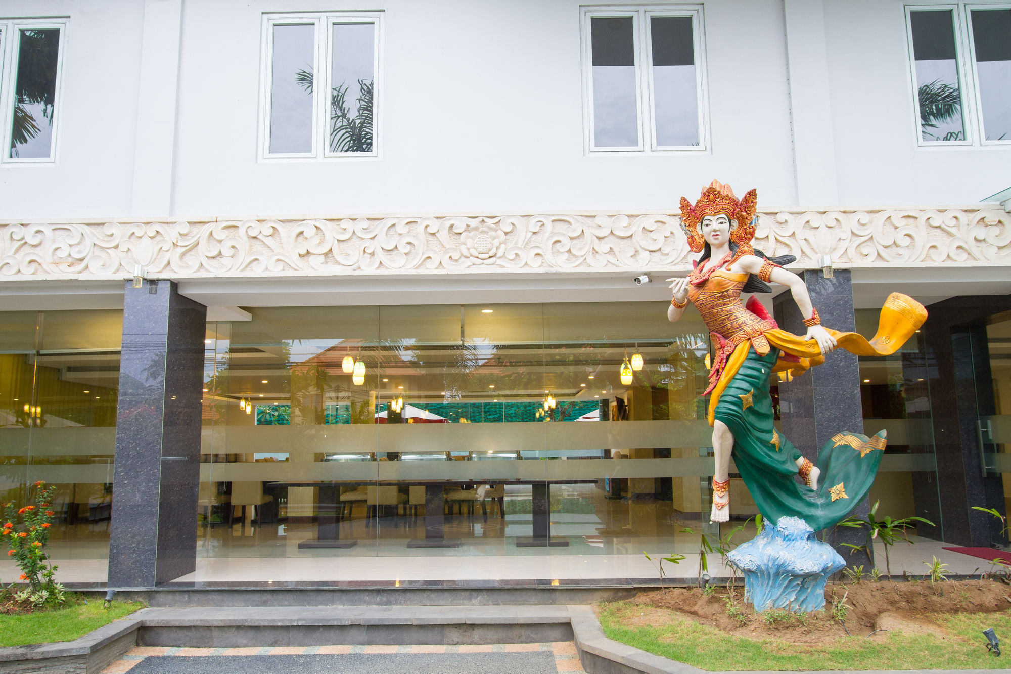 Mars City Hotel Denpasar Exterior foto